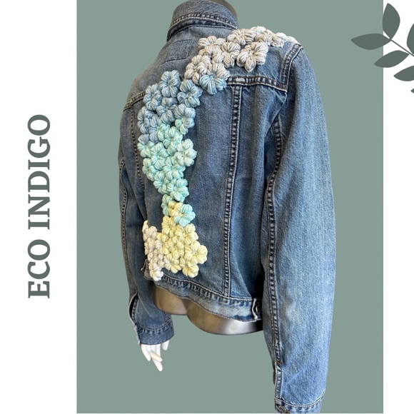 Eco Indigo Upcycled Jean Jacket Floral Crochet Flowers Cotton Blue Size Large - Picture 8 of 10
